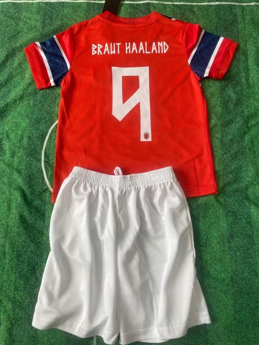 Erling Haaland Home WC 2026 Jersey Soccer Short Set